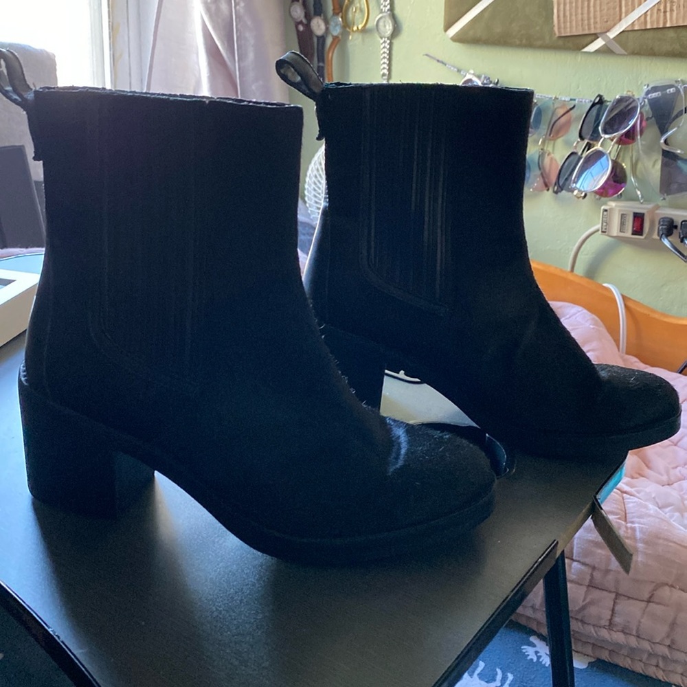 Size 7.5, brand: UGG, Cow fur Boots, never worn, 2 inch heel, Black